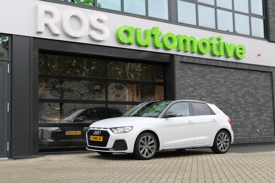 Audi A1 Sportback 30 TFSI epic | NAP! | AUTOMAAT | STOELVERWARMING | VIRTUAL | CARPLAY | Audi A1 Sportback 30 TFSI epic | NAP! | AUTOMAAT | STOELVERWARMING | VIRTUAL | CARPLAY |
