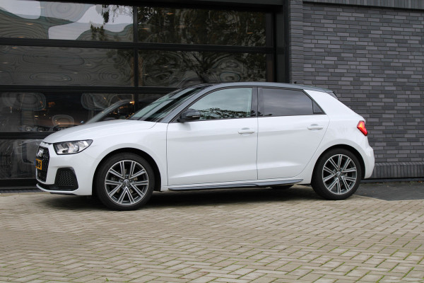 Audi A1 Sportback 30 TFSI epic | NAP! | AUTOMAAT | STOELVERWARMING | VIRTUAL | CARPLAY | Audi A1 Sportback 30 TFSI epic | NAP! | AUTOMAAT | STOELVERWARMING | VIRTUAL | CARPLAY |