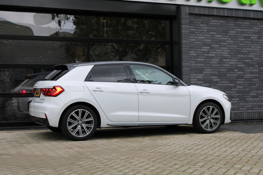 Audi A1 Sportback 30 TFSI epic | NAP! | AUTOMAAT | STOELVERWARMING | VIRTUAL | CARPLAY | Audi A1 Sportback 30 TFSI epic | NAP! | AUTOMAAT | STOELVERWARMING | VIRTUAL | CARPLAY |