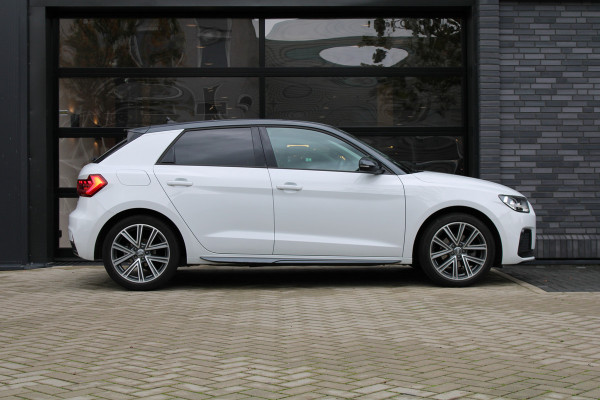 Audi A1 Sportback 30 TFSI epic | NAP! | AUTOMAAT | STOELVERWARMING | VIRTUAL | CARPLAY | Audi A1 Sportback 30 TFSI epic | NAP! | AUTOMAAT | STOELVERWARMING | VIRTUAL | CARPLAY |