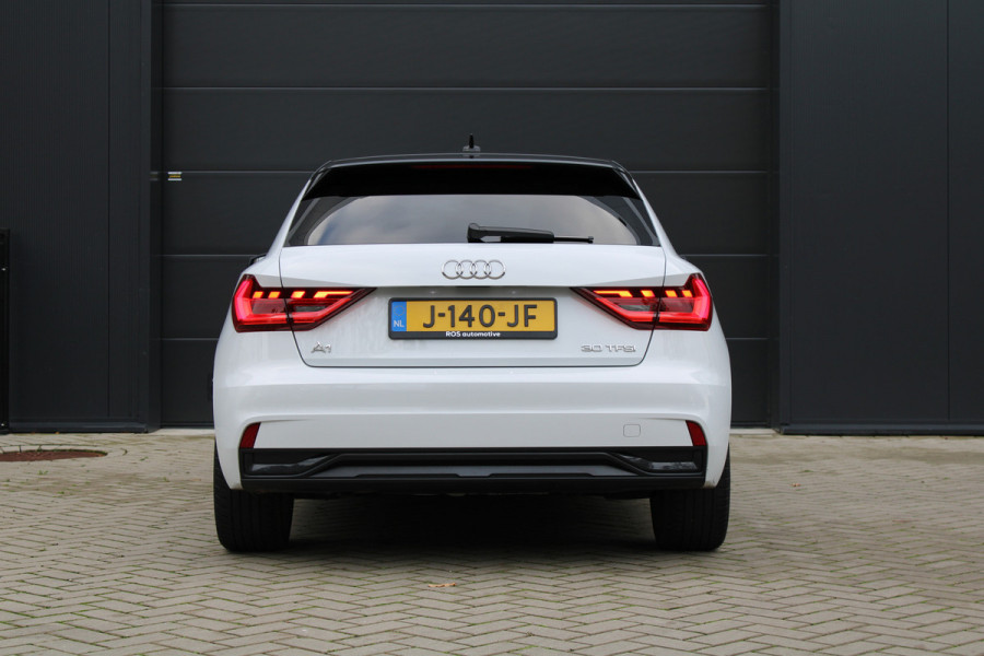 Audi A1 Sportback 30 TFSI epic | NAP! | AUTOMAAT | STOELVERWARMING | VIRTUAL | CARPLAY | Audi A1 Sportback 30 TFSI epic | NAP! | AUTOMAAT | STOELVERWARMING | VIRTUAL | CARPLAY |