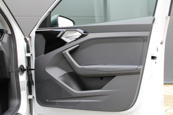 Audi A1 Sportback 30 TFSI epic | NAP! | AUTOMAAT | STOELVERWARMING | VIRTUAL | CARPLAY | Audi A1 Sportback 30 TFSI epic | NAP! | AUTOMAAT | STOELVERWARMING | VIRTUAL | CARPLAY |