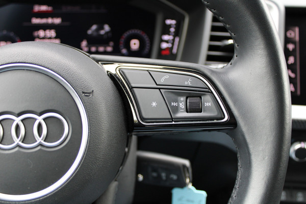Audi A1 Sportback 30 TFSI epic | NAP! | AUTOMAAT | STOELVERWARMING | VIRTUAL | CARPLAY | Audi A1 Sportback 30 TFSI epic | NAP! | AUTOMAAT | STOELVERWARMING | VIRTUAL | CARPLAY |