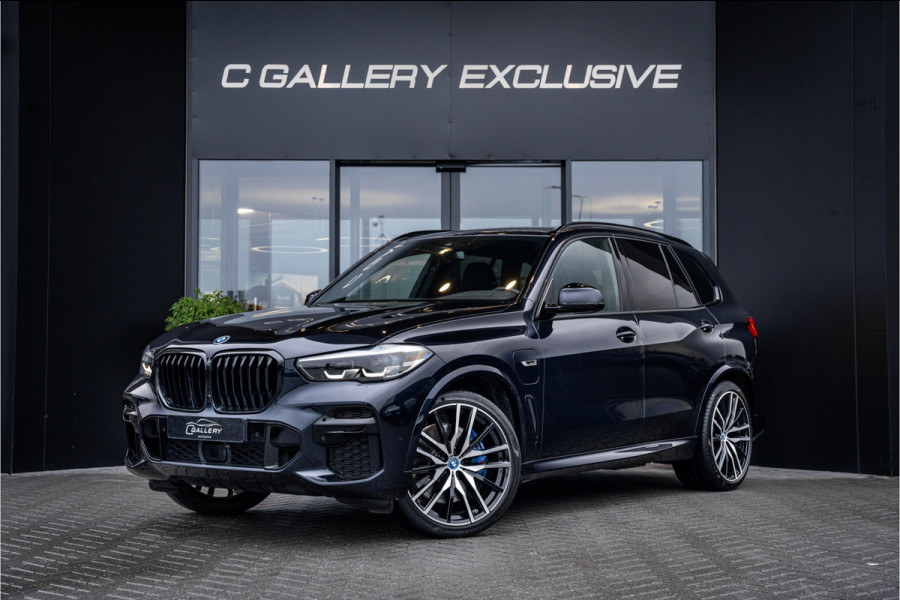 BMW X5 xDrive45e High Executive - M Sport | Memory | ACC | Luchtvering