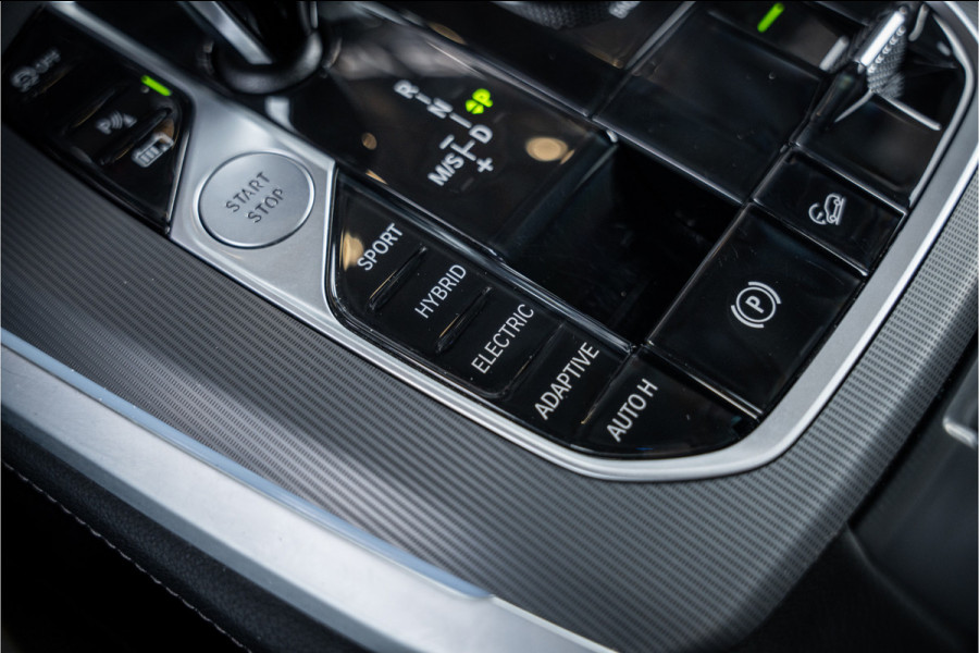 BMW X5 xDrive45e High Executive - M Sport | Memory | ACC | Luchtvering