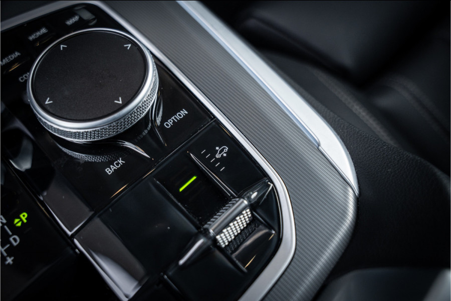 BMW X5 xDrive45e High Executive - M Sport | Memory | ACC | Luchtvering