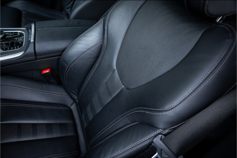 BMW X5 xDrive45e High Executive - M Sport | Memory | ACC | Luchtvering