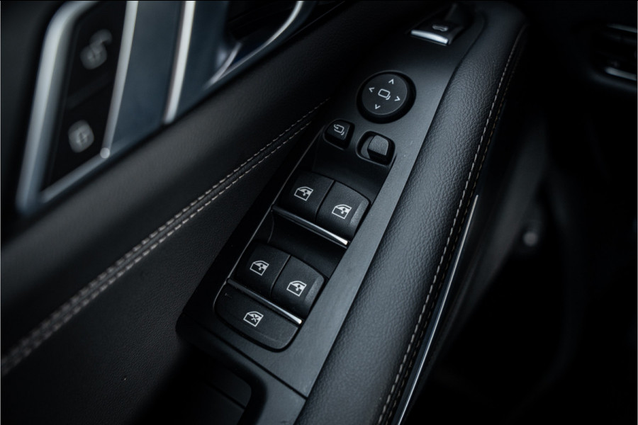 BMW X5 xDrive45e High Executive - M Sport | Memory | ACC | Luchtvering