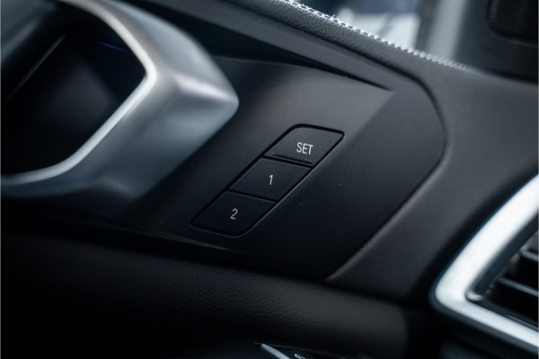 BMW X5 xDrive45e High Executive - M Sport | Memory | ACC | Luchtvering