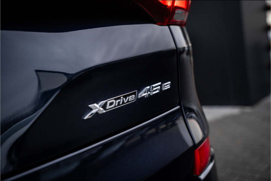 BMW X5 xDrive45e High Executive - M Sport | Memory | ACC | Luchtvering