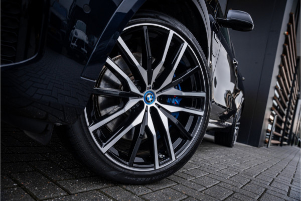BMW X5 xDrive45e High Executive - M Sport | Memory | ACC | Luchtvering