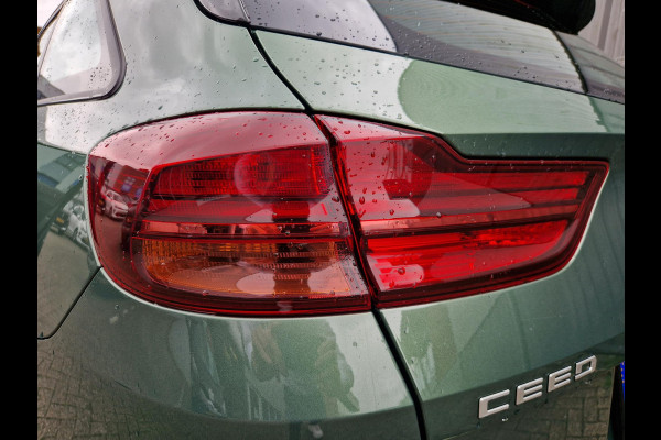 Kia Ceed Sportswagon 1.0 T-GDi ComfortLine | Climate | Navi | Cruise | Parkeersensoren | Lichtsensor | Camera |