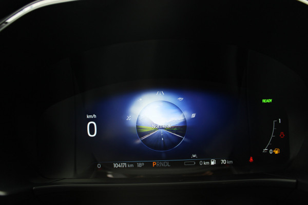 Ford Kuga 2.5 PHEV ST-Line X | Panoramadak | Trekhaak | BLIS | B&O | Head-up | Winterpack Ford Kuga 2.5 PHEV ST-Line X | Panoramadak | Trekhaak | BLIS | B&O | Head-up | Winterpack