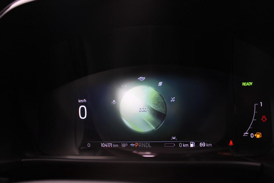 Ford Kuga 2.5 PHEV ST-Line X | Panoramadak | Trekhaak | BLIS | B&O | Head-up | Winterpack Ford Kuga 2.5 PHEV ST-Line X | Panoramadak | Trekhaak | BLIS | B&O | Head-up | Winterpack