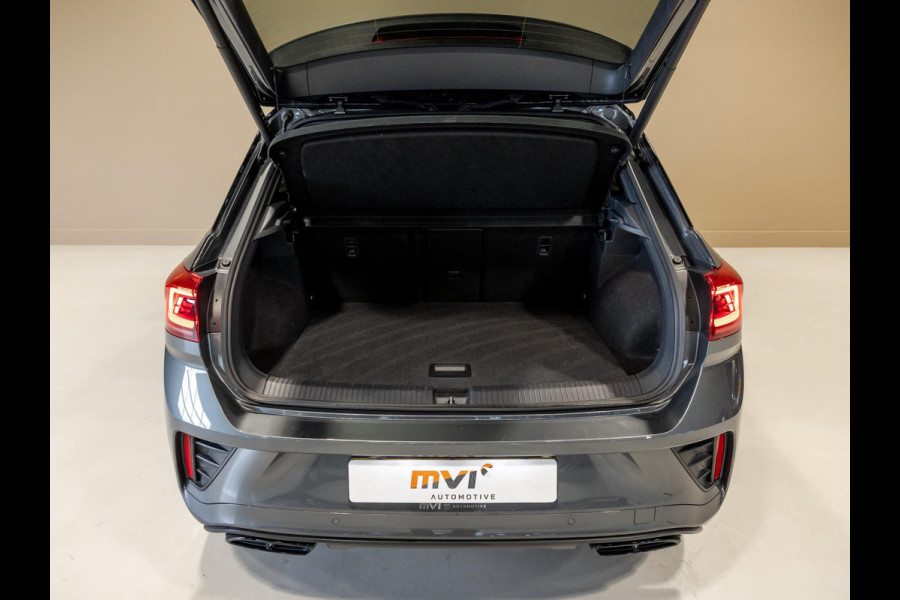 Volkswagen T-Roc 1.5 TSI R-Line Business / 150pk / Panorama dak / Beats / Stoel en stuurverwarming /