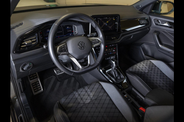 Volkswagen T-Roc 1.5 TSI R-Line Business / 150pk / Panorama dak / Beats / Stoel en stuurverwarming /