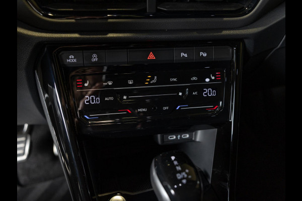 Volkswagen T-Roc 1.5 TSI R-Line Business / 150pk / Panorama dak / Beats / Stoel en stuurverwarming /