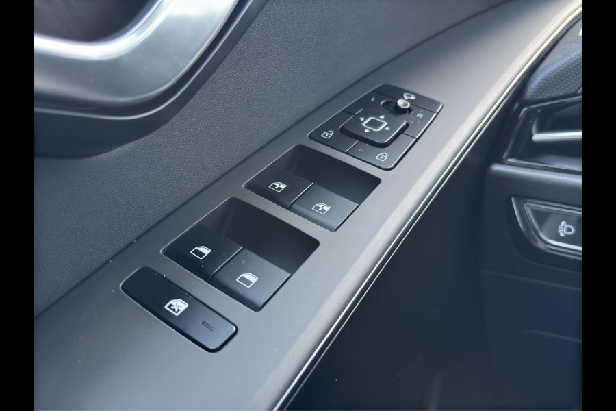 Kia Niro 1.6 GDi Hybrid DynamicLine Climate Control | Automaat | Adapt. Cruise | Navi | Carplay/Android Auto | Half-Leder | Camera | Navi |