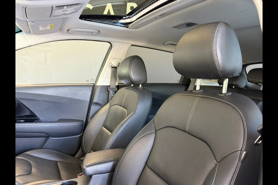 Kia Niro 1.6 GDi Hybrid ExecutiveLine Schuifdak|Stoelventilatie|Keyless|Trekhaak