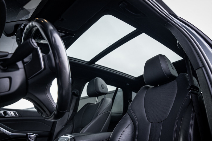 BMW X5 xDrive45e High Executive - M Sport | Panorama | Laser | Memory | 360 Camera | Luchtvering