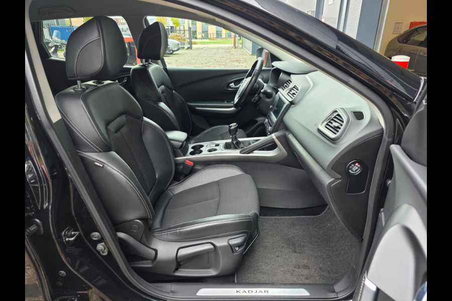 Renault Kadjar 1.2 TCe Bose / CARPLAY / CAMERA / KEYLESS / ALL-SEASONS / NWE VOORBANDEN / NWE OH.BEURT / RESERVEBAND / GARANTIE !