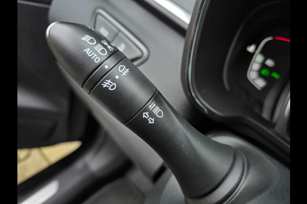 Renault Kadjar 1.2 TCe Bose / CARPLAY / CAMERA / KEYLESS / ALL-SEASONS / NWE VOORBANDEN / NWE OH.BEURT / RESERVEBAND / GARANTIE !