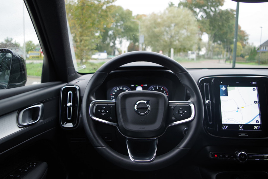 Volvo XC40 1.5 T4 211 PK Recharge Inscription Expression PHEV, Carplay, Camera