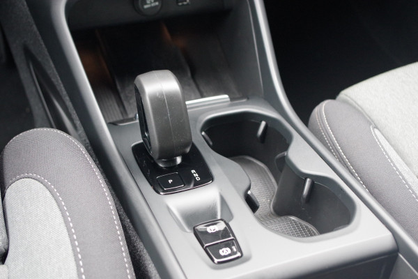 Volvo XC40 1.5 T4 211 PK Recharge Inscription Expression PHEV, Carplay, Camera