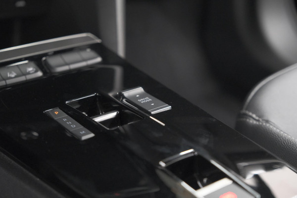 Opel Mokka Turbo 130 AT8 Ultimate | Camera | Dodehoekdetectie | Massage | Adaptieve Cruise Control