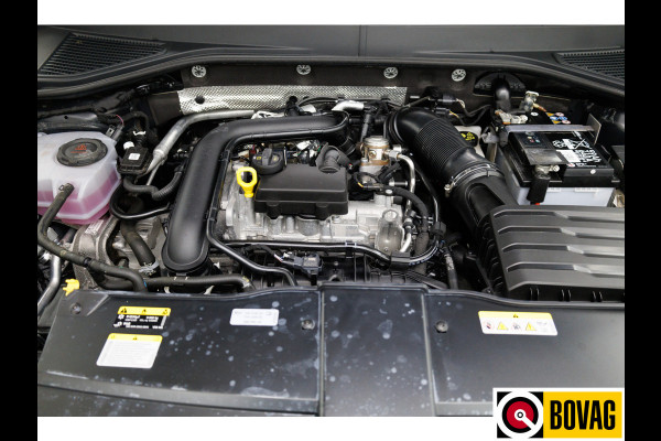 Volkswagen T-Roc 1.0 TSI 116 PK Business Edition | Stoelverw. | Apple Carplay / Android auto | PDC V+A | Automatisch inparkeren, Climate control, all season banden, extra getint glas achter