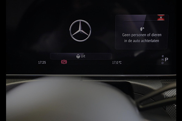 Mercedes-Benz CLE Coupé AMG 53 4MATIC+ / Acc / Carbon Pakket / Memory / Burmester / Head Up / Open Panoramadak / 360 Camera / 20 I