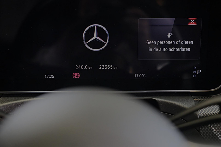 Mercedes-Benz CLE Coupé AMG 53 4MATIC+ / Acc / Carbon Pakket / Memory / Burmester / Head Up / Open Panoramadak / 360 Camera / 20 I