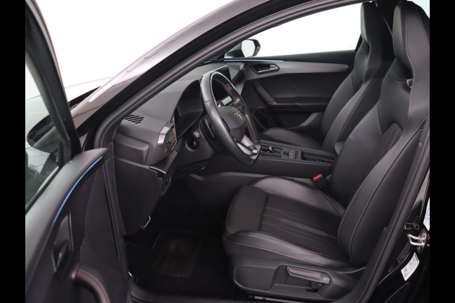 CUPRA Leon 1.4 eHybrid | 245pk | Trekhaak | Stoel & stuurverwarming | Camera | Carplay | Adaptive cruise | Navigatie | Sfeerverlichting | Full LED | Keyless | Sportstoelen | PHEV | Plug In CUPRA Leon 1.4 eHybrid | 245pk | Trekhaak | Stoel & stuurverwarming | Camera | Carplay | Adaptive cruise | Navigatie | Sfeerverlichting | Full LED | Keyless | Sportstoelen | PHEV | Plug In