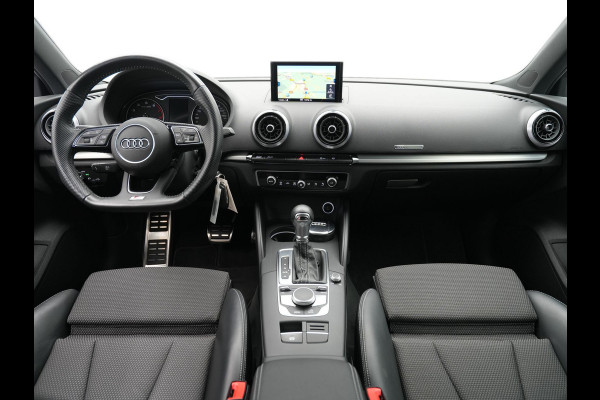 Audi A3 Sportback 35 TFSI CoD 150pk S-Tronic Sport S-Line Edition Navigatie Pdc Led Clima 293 Audi A3 Sportback 35 TFSI CoD 150pk S-Tronic Sport S-Line Edition Navigatie Pdc Led Clima 293