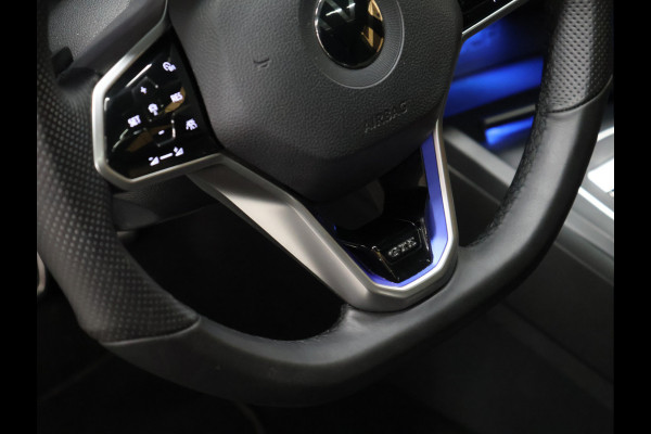 Volkswagen Golf 1.4 eHybrid GTE [MEMORY SEATS, SPORT INTERIEUR, KANTELDAK, APPLE CARPLAY, ANDROID, ADAPTIVE CRUISE, CAMERA, VOL LEDER, STOELVERKOELING, STOELVERWARMING, PDC V+A, NIEUWSTAAT]