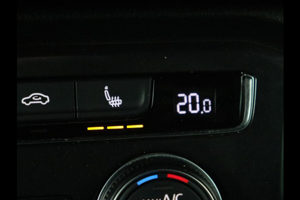 Volkswagen Tiguan 1.5 TSI R Line | Panoramadak | Trekhaak | Stoelverwarming | Camera | Adaptive cruise | Virtual Cockpit | 19'' | Carplay | Park Assist | Navigatie | Full LED