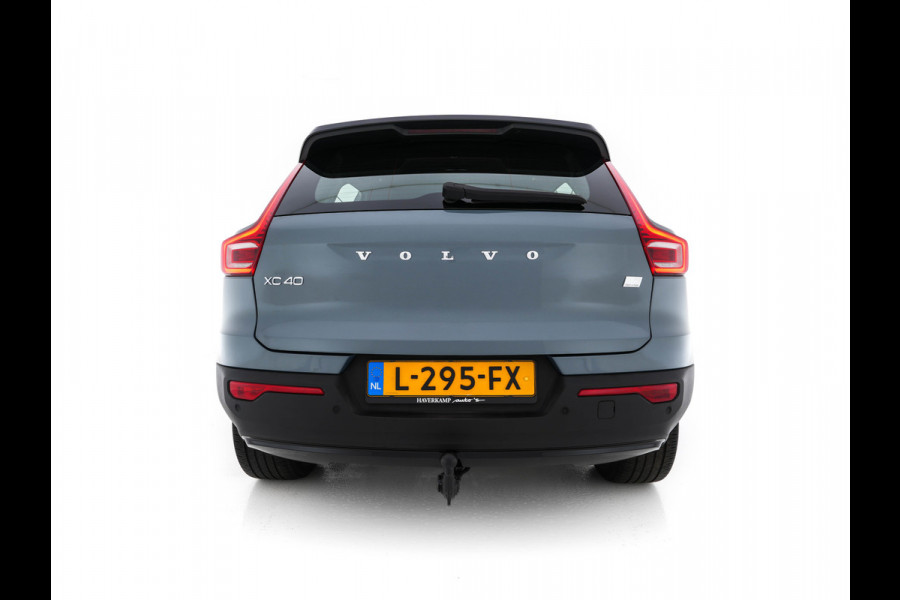 Volvo XC40 Recharge P8 AWD R-Design [ 3-Fase ] {SOH-89%} (INCL-BTW) *LEATHER-ALCANTARA | DIGI-COCKPIT | FULL-LED | PREMIUM-AUDIO | TOP-VIEW | CARPLAY | NAVI-FULLMAP | ECC | PDC | KEYLESS | HEATED-SPORTSEATS | BLIS | PRIVACY-GLASS | TOWBAR | 19 "ALU