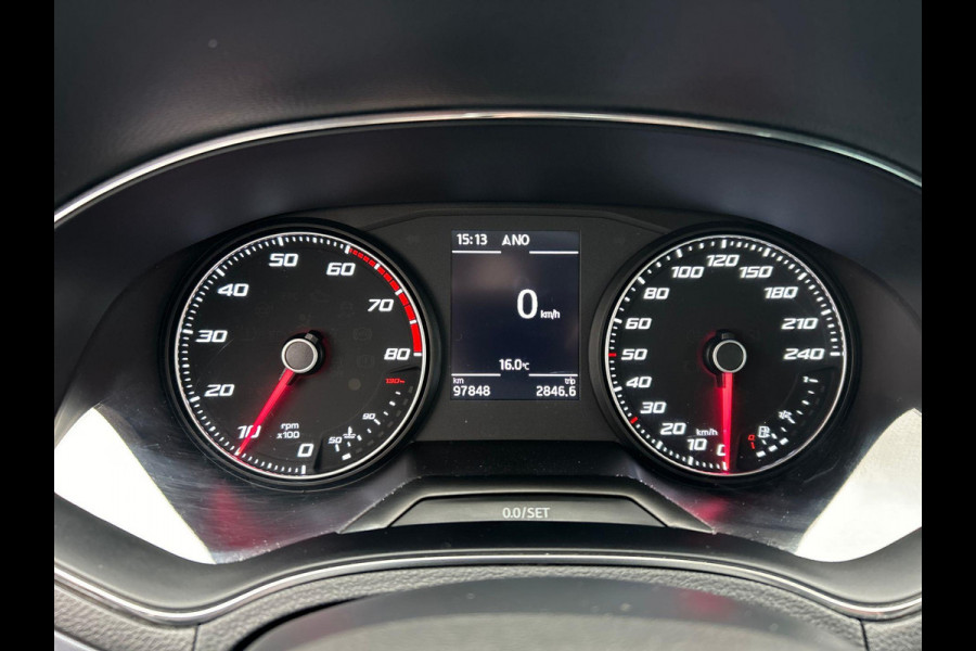 Seat Arona 1.0 TSI Style Trekhaak Apple/Carplay Navigatie Climate/Control