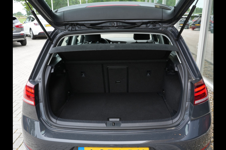 Volkswagen e-Golf E-DITION | Navigatie | Climate Control | ACC | Stoelverwarming