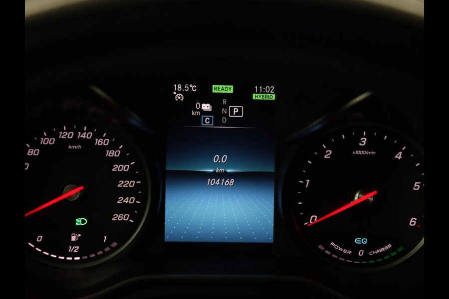 Mercedes-Benz C-Klasse 300de AMG | Trekhaak | Stoelverwarming | Carplay | Leder/Alcantara | Full LED | Navigatie | Camera | Park Assist | Climate control | PHEV | Plug In