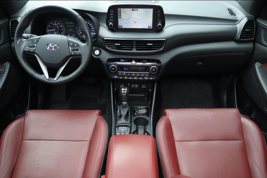 Hyundai Tucson 1.6 T-GDi Premium 4WD / PANO / LEDER / 360 / VOLLEDIG UITGEVOERD!