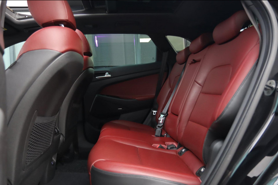 Hyundai Tucson 1.6 T-GDi Premium 4WD / PANO / LEDER / 360 / VOLLEDIG UITGEVOERD!