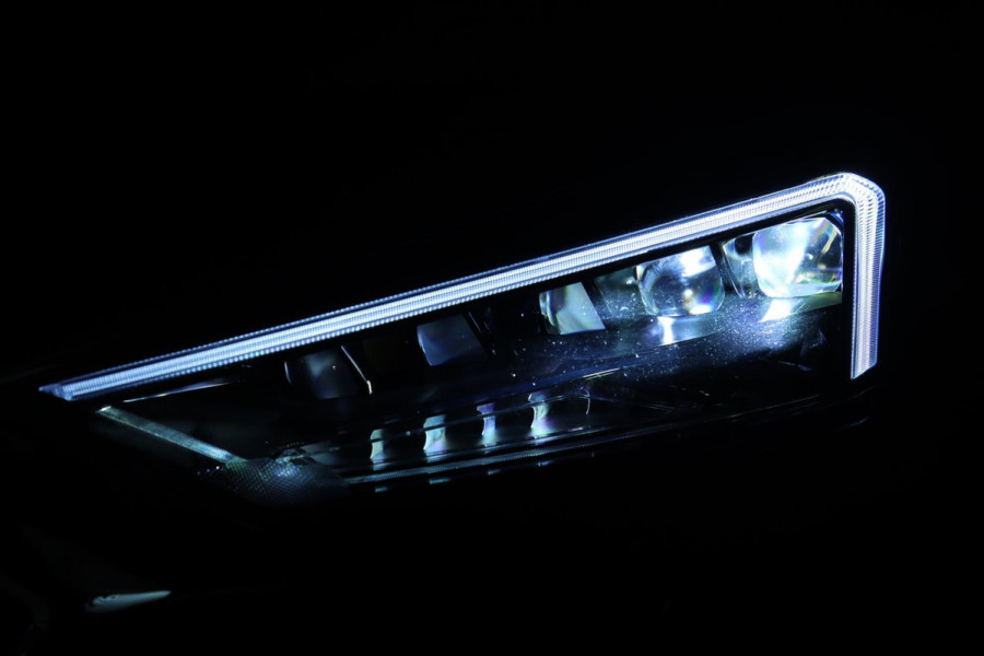 Hyundai Tucson 1.6 T-GDi Premium 4WD / PANO / LEDER / 360 / VOLLEDIG UITGEVOERD!