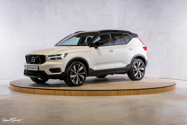 Volvo XC40 1.5 T5 Recharge R-Design | Panorama dak | 360 Camera | 20 Inch |