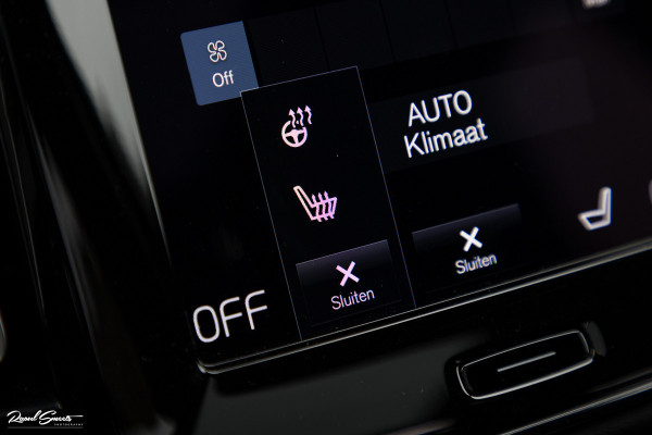 Volvo XC40 1.5 T5 Recharge R-Design | Panorama dak | 360 Camera | 20 Inch |