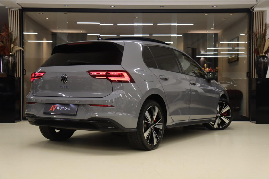 Volkswagen Golf 1.4 eHybrid GTE /PANO/IQLIGHT/CAM/CARPLAY/ACC/LANE ASSIST/VOL