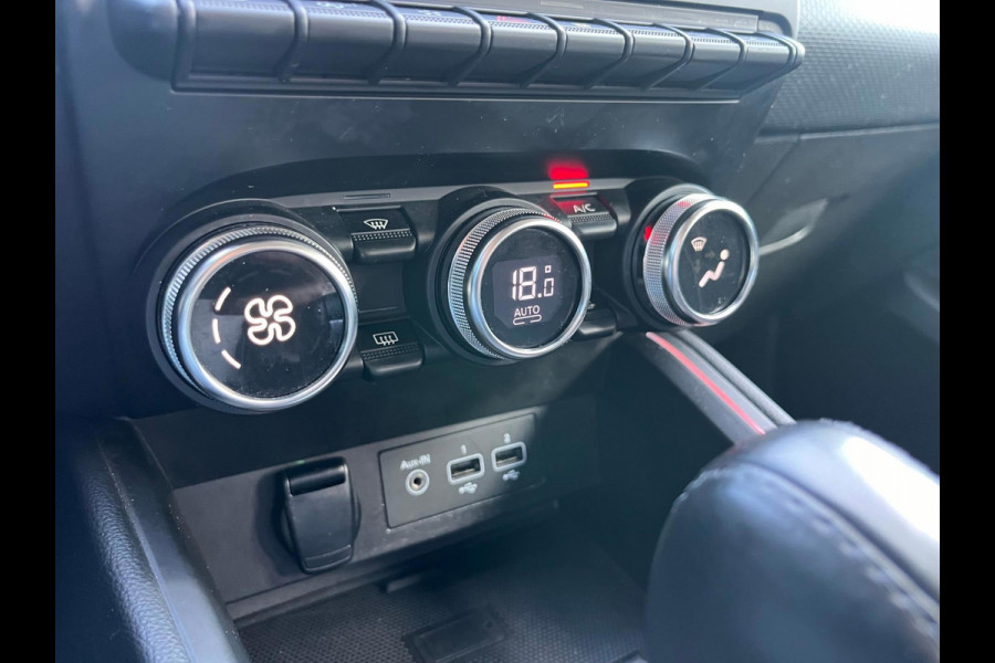 Renault Clio 1.0 TCe Intens - Automaat - Groot Navi - Climate - 360 Camera - Cruise