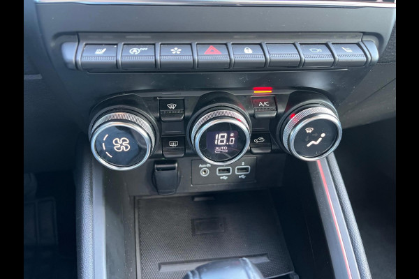 Renault Clio 1.0 TCe Intens - Automaat - Groot Navi - Climate - 360 Camera - Cruise