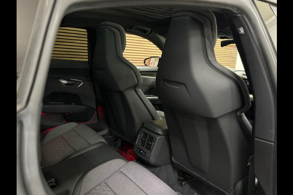 Audi e-tron GT GT Edition ZERO Competition 93 kWh | 21' inch | Pano | Matrix LED | 360° Camera Audi e-tron GT GT Edition ZERO Competition 93 kWh | 21' inch | Pano | Matrix LED | 360° Camera