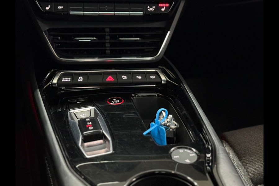 Audi e-tron GT GT Edition ZERO Competition 93 kWh | 21' inch | Pano | Matrix LED | 360° Camera Audi e-tron GT GT Edition ZERO Competition 93 kWh | 21' inch | Pano | Matrix LED | 360° Camera